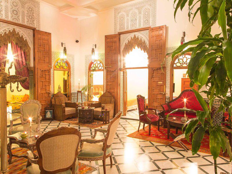 AB2B860DAA24A55C18306F283209D344