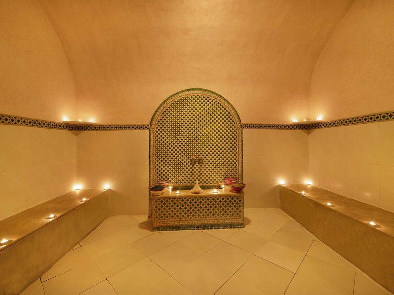 E2166CC17F80946955FB2ADF53D93F6A