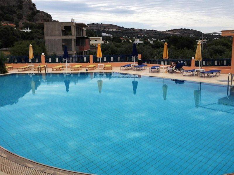 D23C947E4B16D9630ACBF2226C9D192A