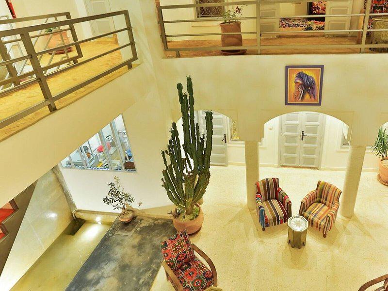 9FD256E82E9114B6B49997099E7A5E66