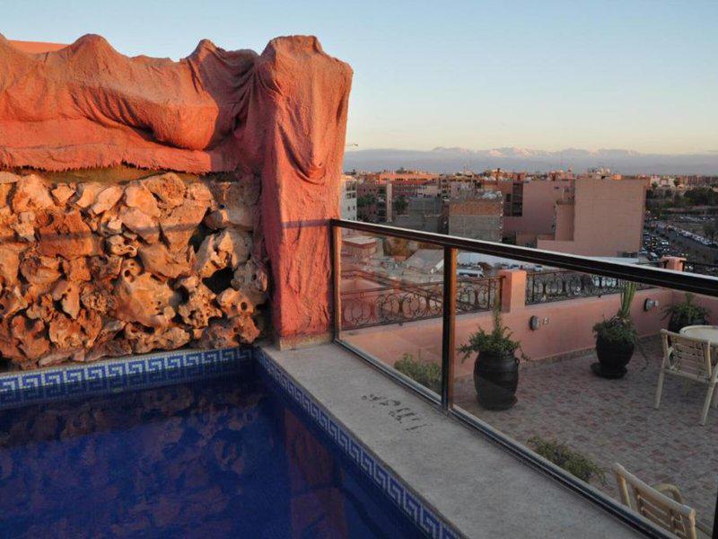 93CAA1F9E0842D1922EA4B69D8D2DCE1