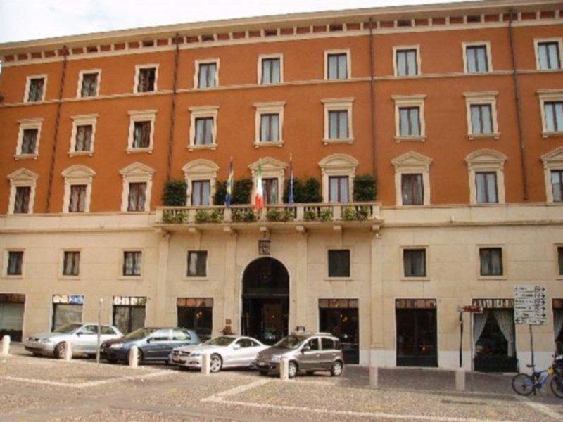 AFAC74AC80732A3887ED9F4D6D6A29A1