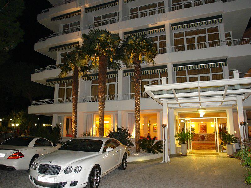 5ABACE03747A5A171C4605485D7B1DC7