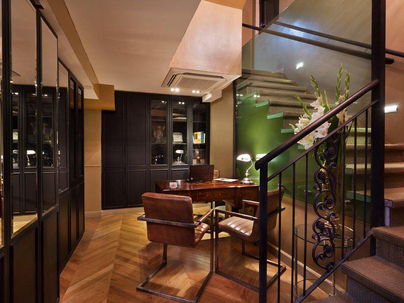 E56C7DD990D88C125B9F893CF4D125F0