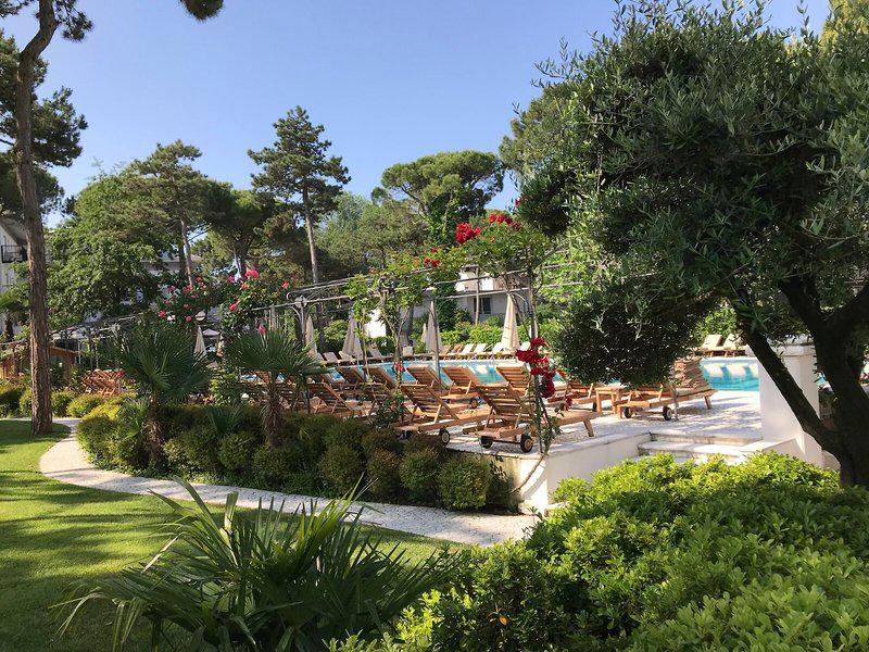 E5E6394E4B7129B9B456A344DD93A5F3