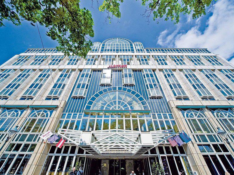 D07DD4A645A4F37D5CC7E2266E3681C2