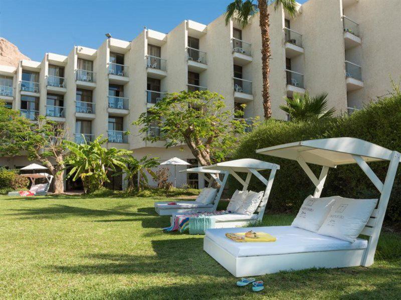 268567D2581C72E30DB5E499A28F75F9