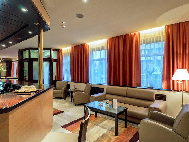 C6ABAF0FB4F04021D8AE78DCF479B7B0