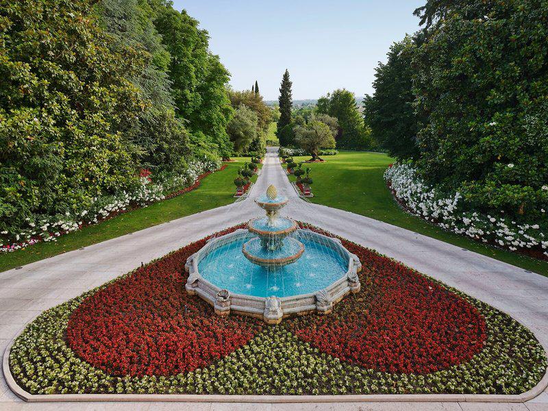 889BFF51285E06D8D0A93DD988AC1F60