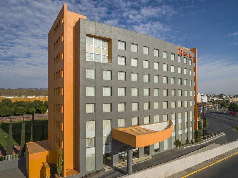 EDB816890DB4B586DCED8985592BED89