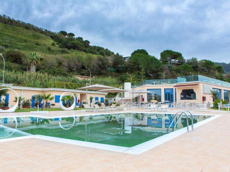 A1120127BB6DEB247498B449AAAE9729