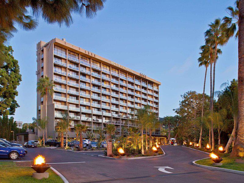 9E7B44A656EEF351DFAA446970B17B56