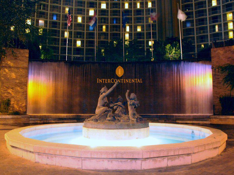 302043A2C520A60057D93DC19D7AFDCB