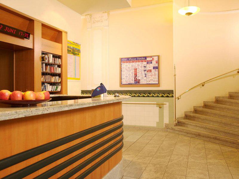 093987738F5B48D04D66CB4543B39F6F