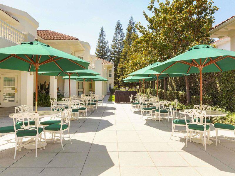 D997E1992186E77512B947BFEFBC5C8B