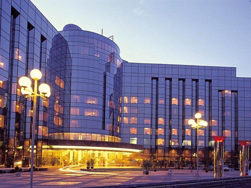 AEA4AB78910BC44BE75306C72D7E61B9