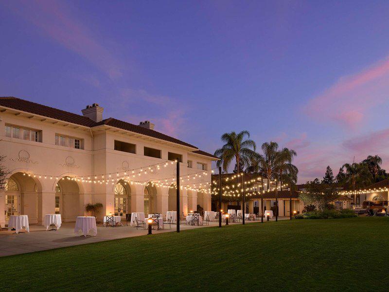 C81FEEA2DD1877B9EABA01E304A5591B