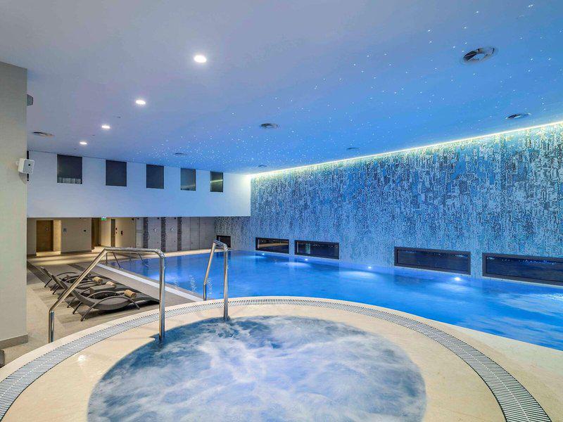 9D92F1260D289AEBC32D9E90B2464327