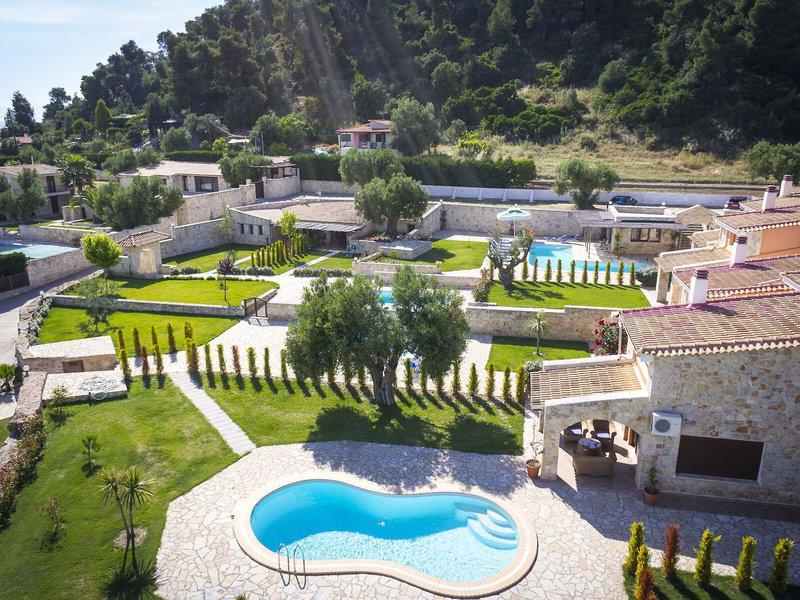 B45EABC845764372DD8F3B61BD001D5E