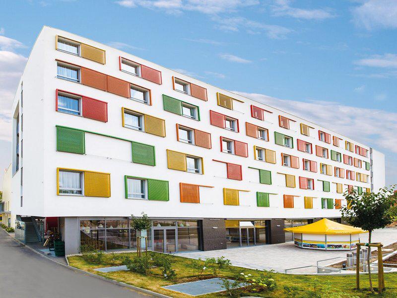 8727B947E321DD2712D98024E93DF335