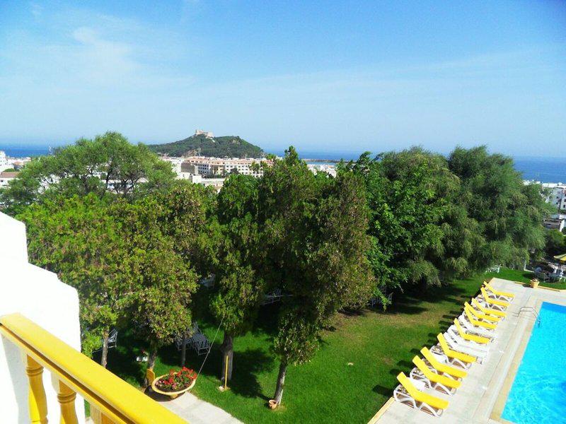 39C0657D345235E685F7A33C838CA4B7