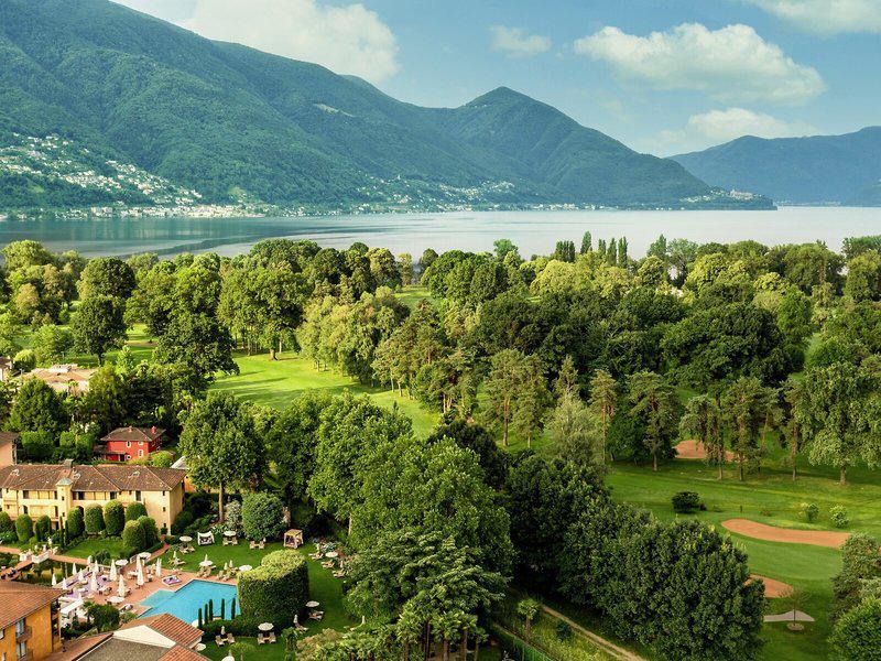 99C94B943631A80B2E0E6CEA5CD790E4