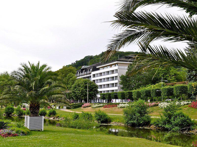 1D66EC3ED35812D614C39F692F2336FB