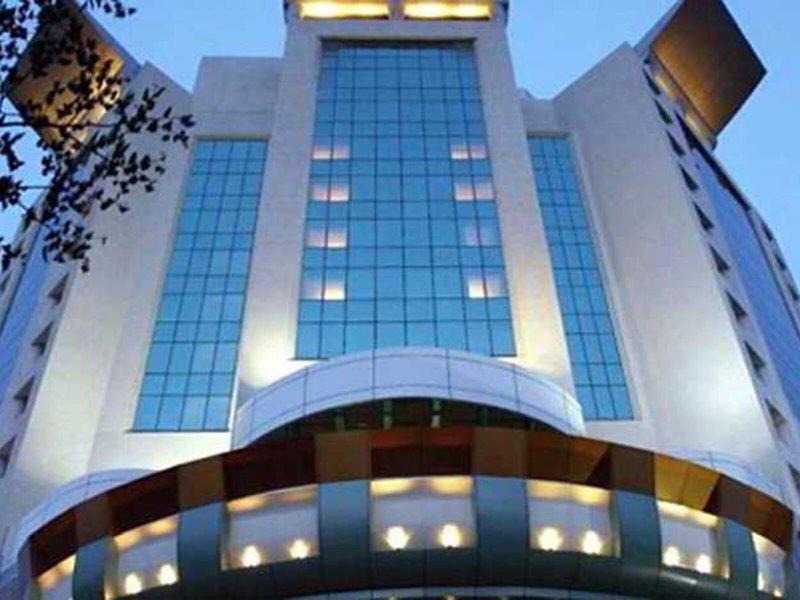 55D43E43951B6D2C60C4AB6E5D7E2941