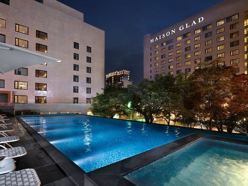 717CA007F474BBD4E8F17A82816C27CB