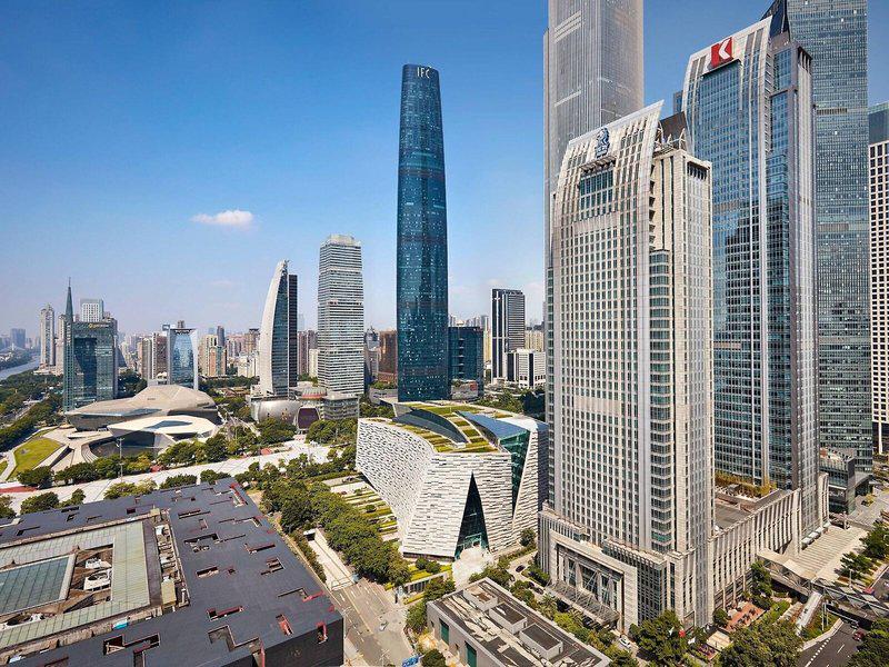 E405916DFF46E18DD3D2D30D0EF62AF2