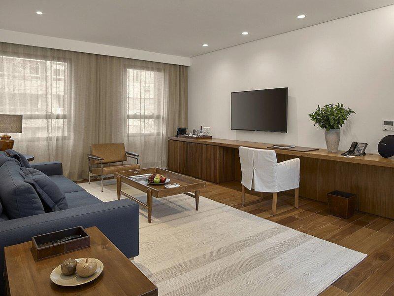 666A0762342DF2B281FA13873ADB0007