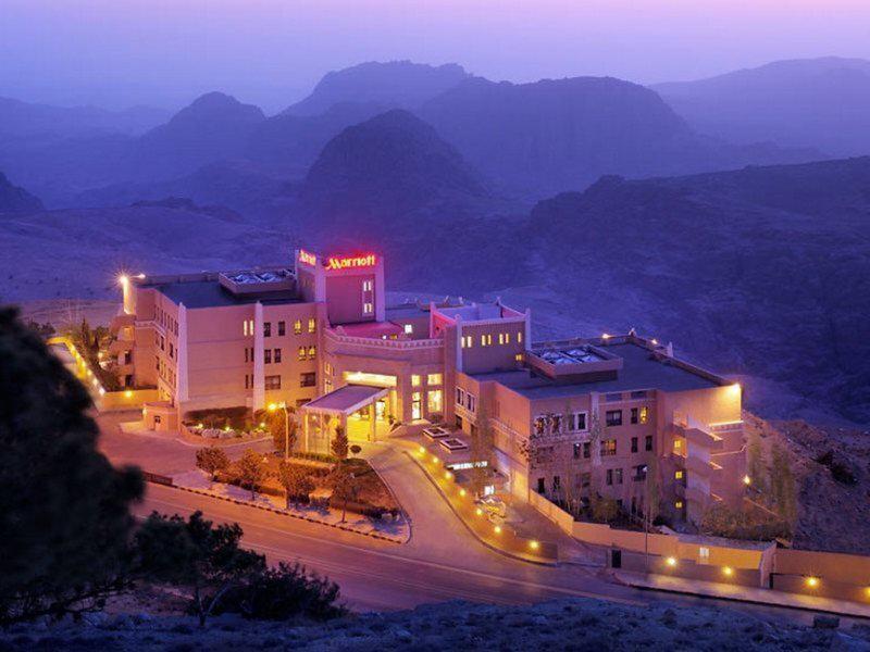 8787EE66EEA44D125DE129B3EEA9C3FA