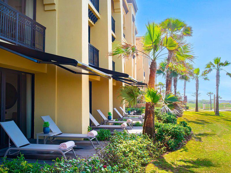 55E40E7C6A3A393D2499785641F3A881