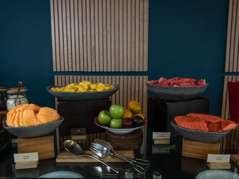 FEF23BF6B57704F3D2BEF7FF1F18A0F4