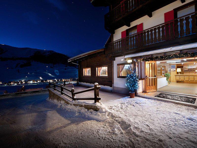 4D897696E85749A301C186072E90EC02