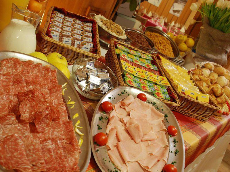 213A916FFD1E8C02E742FCA6D9CA8A7D