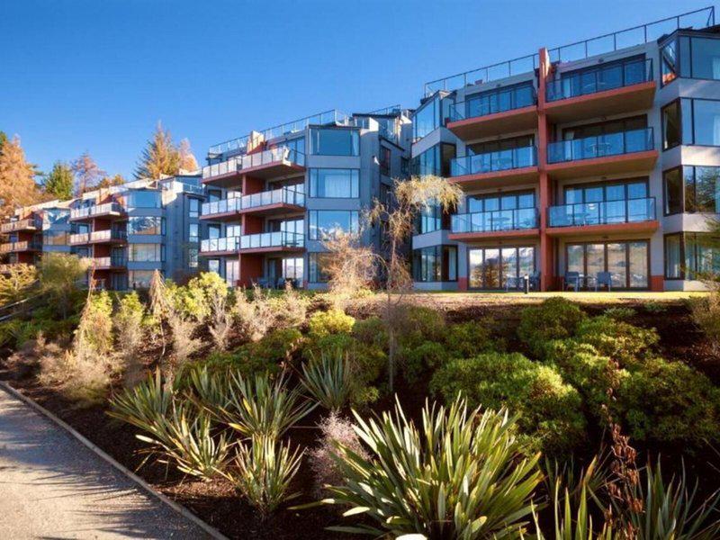 294AC1F82741F90C2F2A3EC8FB284219