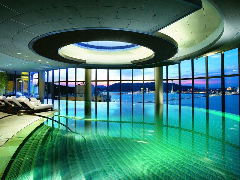 16DB026FE44BB44FBA645F4C2C3040ED