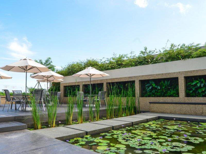 3C33E3154541EB7D9EE55AFA9537BB28