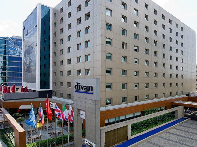 193F61CB365E12FA09767F8812432106