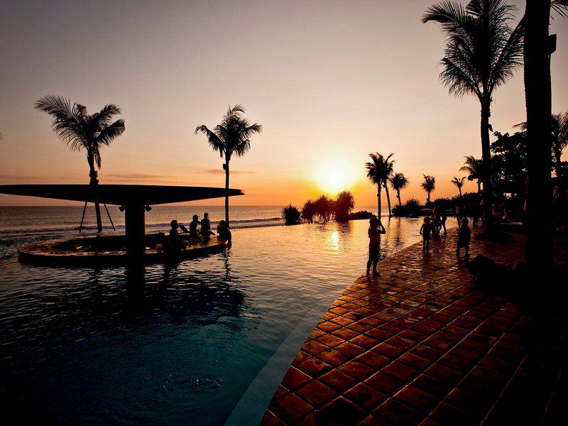 82107820FF68E04BD9E89A054C5C7CDC