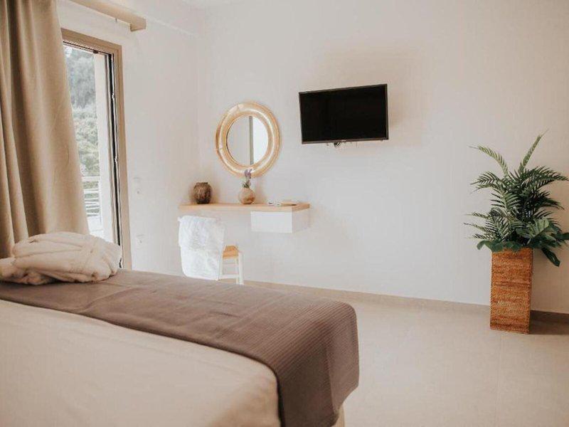 7B92F27D9E928659563A51282FF32E14