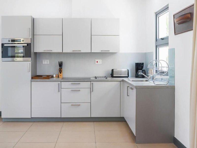 3A9998424B7A180AC8CA009E7CBB70DC