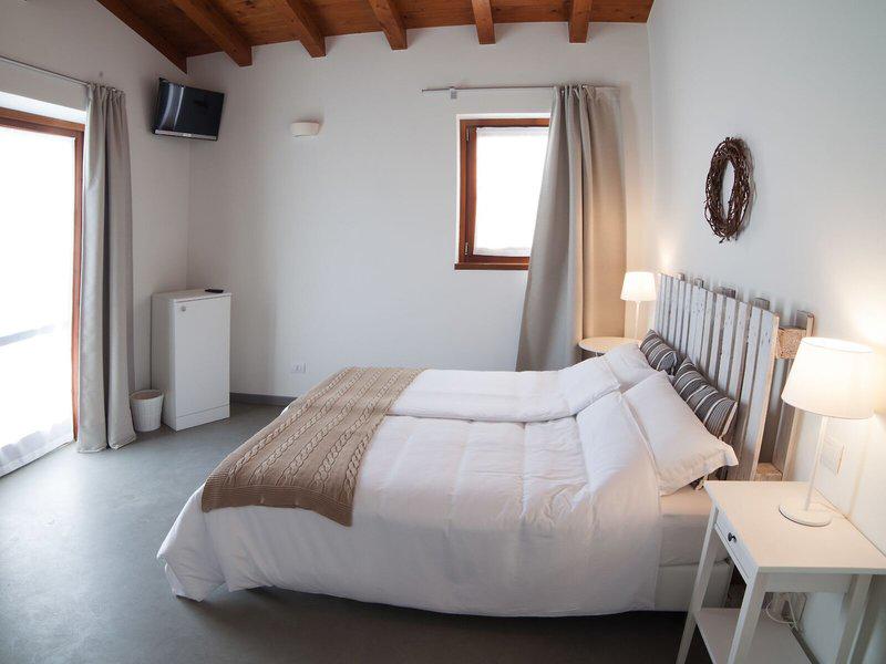 BB66C522720F8B6AD3E8F923CE36E212