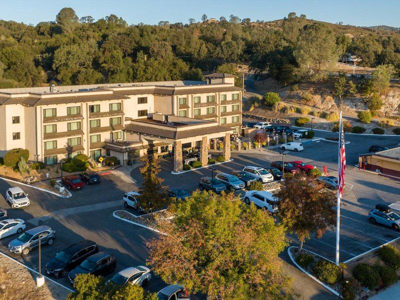 D20CF4204B0B28DE01F0F9D169D53DE5