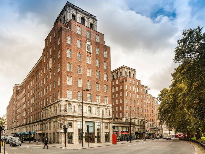 0BAFFDB2B1055393AE61D7F2A6AB5E04