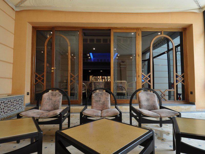 F99DF93650B0B20F607B1118F2CE4619