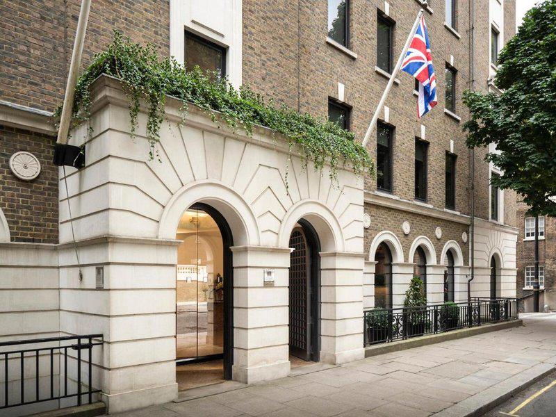 F66FCDFB5EAE8EB426E65C19E1F4FC35