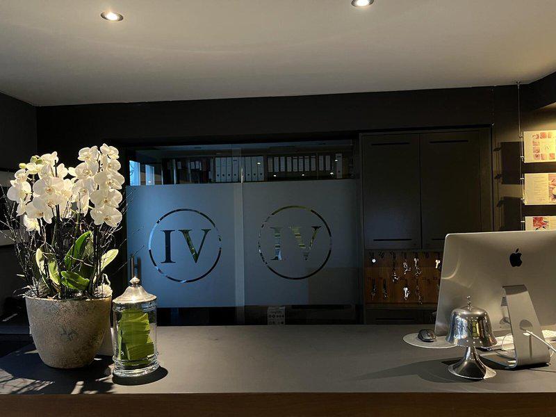 B811ABCC0B0E54D2D1418B0D479A3117