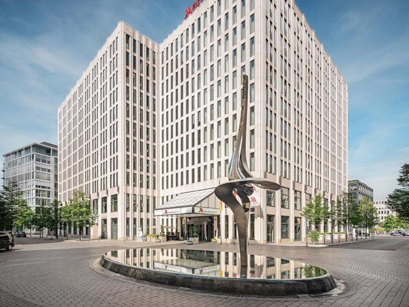 C7DBDD5B6114F7E374C7B320259CE0BD